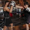 Kick Boks Eldiveni Nasıl Se&ccedil;ilir? - Badger antrenman g&ouml;rseli