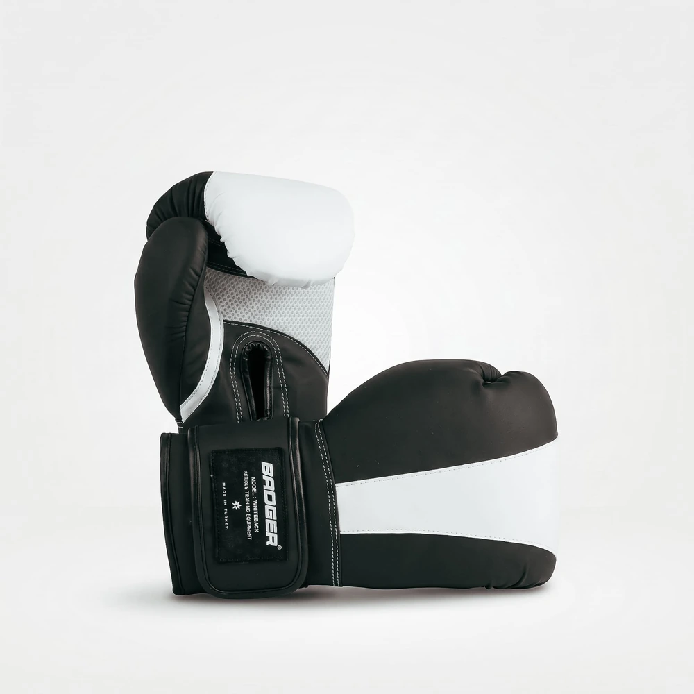 Badger WHITEBACK 560 Siyah boks eldiveni